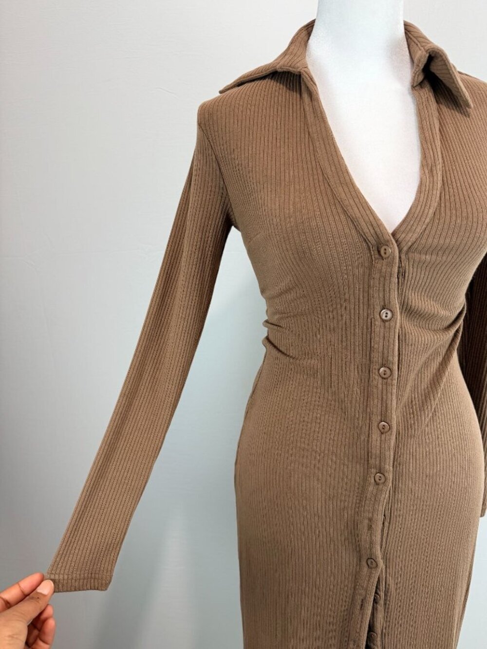 Lucca Brown Ribbed Long Sleeve Button-Down Midi Dress With Collared Neckline S - Picture 14 of 14
